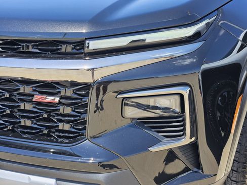 New 2027 Chevrolet Traverse Z71 w/ Driver Confidence Package AWD/4WD image 10