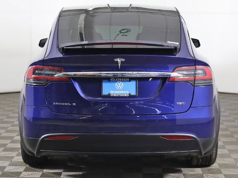 Used 2017 Tesla Model X 75D image 12