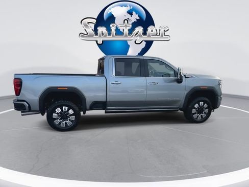 New 2026 GMC Sierra 3500 Denali w/ Denali Reserve Package AWD/4WD image 10