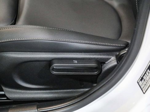 Used 2023 MINI Cooper S image 19