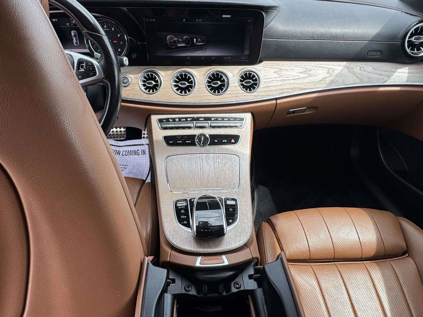 Used 2018 Mercedes-Benz E 400 Coupe image 22