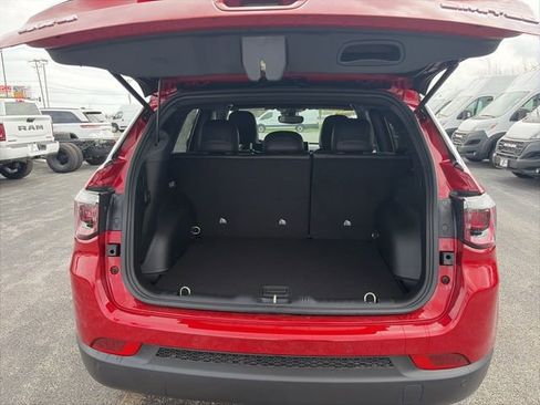 New 2026 Jeep Compass Limited AWD/4WD image 5