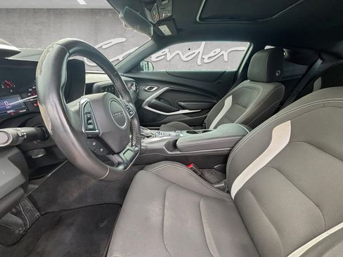 Used 2019 Chevrolet Camaro LT w/ RS Package image 19