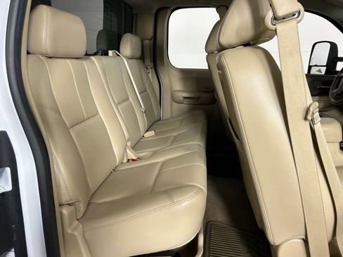 Used 2013 GMC Sierra 2500 SLT w/ SLT Convenience Package image 13