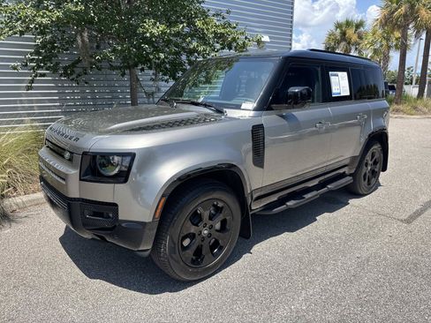 Certified 2025 Land Rover Defender 110 X-Dynamic SE AWD/4WD image 1