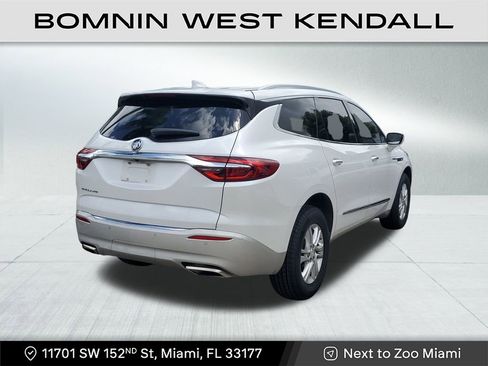 Used 2021 Buick Enclave Essence w/ Sound and Sites Package image 7