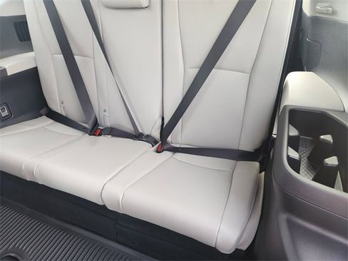 New 2026 Toyota Grand Highlander XLE image 19