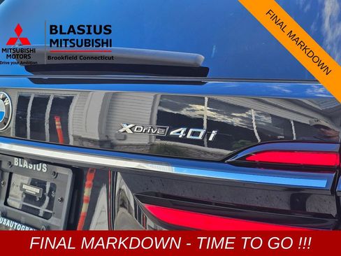 Used 2023 BMW X7 xDrive40i w/ Premium Package image 42