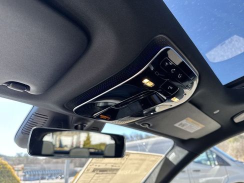 New 2025 Mercedes-Benz GLC 300 4MATIC image 25