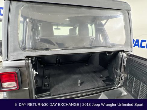 Used 2018 Jeep Wrangler Unlimited Sport AWD/4WD image 29
