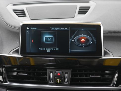 Used 2021 BMW X1 xDrive28i image 14