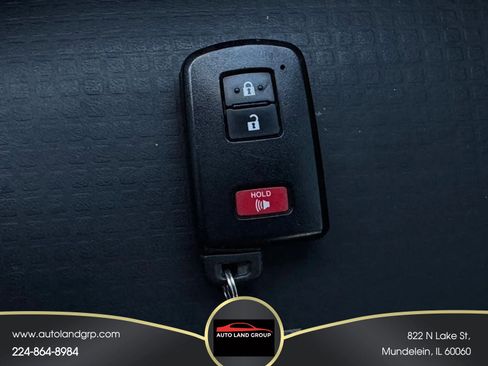 Used 2018 Toyota Tacoma Limited image 28