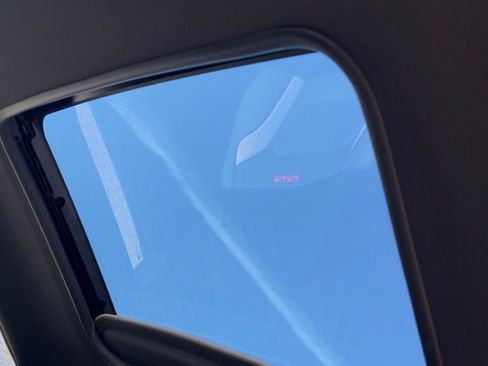 Used 2016 Chevrolet Camaro SS image 22