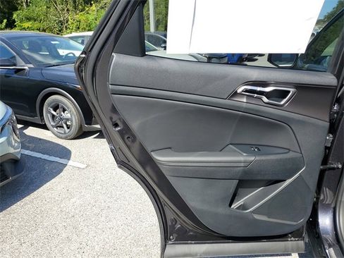 Certified 2026 Kia Sportage EX image 11
