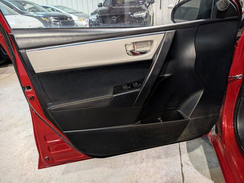 Used 2014 Toyota Corolla LE Premium image 12