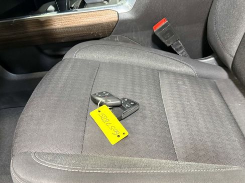 Used 2024 Chevrolet Silverado 1500 LT Trail Boss w/ Protection Package image 20