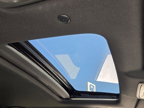 Used 2025 Honda CR-V Sport-L image 18