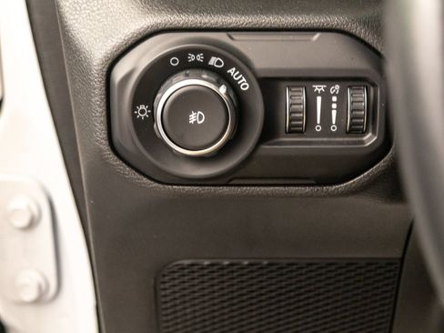 Used 2021 Jeep Wrangler Unlimited Sport AWD/4WD image 20