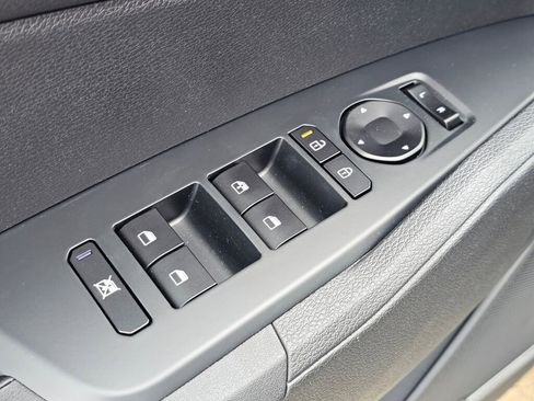 New 2026 Kia Sportage S image 30