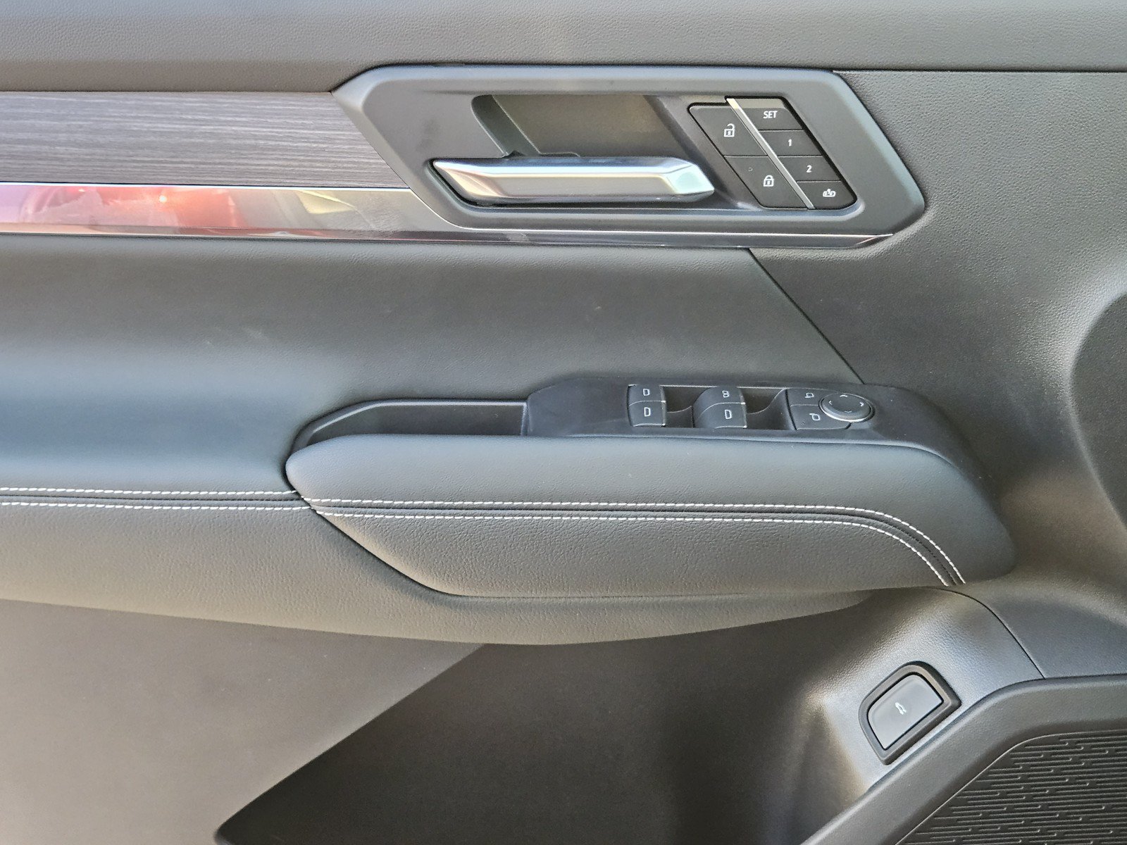 New 2027 GMC Terrain Denali AWD/4WD image 16