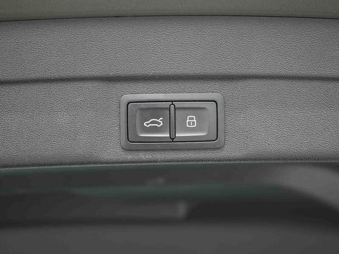 Used 2025 Audi A5 2.0T Premium Plus Sedan w/ Premium Plus image 28