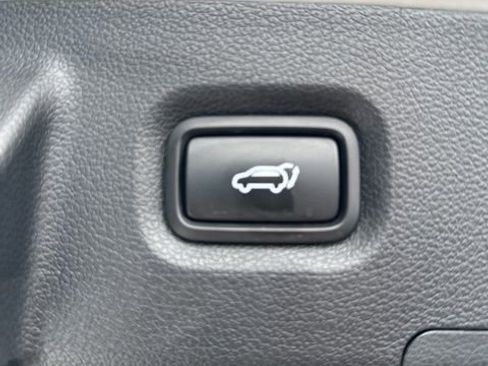 Certified 2023 Hyundai Santa Fe SEL Premium image 28