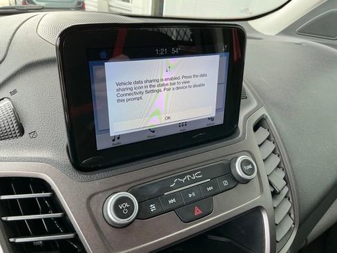 Used 2020 Ford Transit Connect XLT image 27