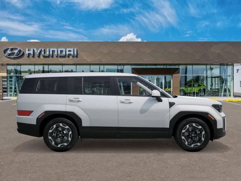 New 2026 Hyundai Santa Fe SE image 8