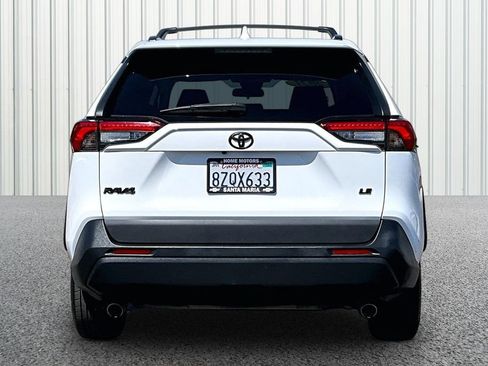 Used 2021 Toyota RAV4 LE FWD image 22