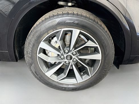 Used 2021 Audi Q5 2.0T Premium Plus w/ Premium Plus Package AWD/4WD image 32