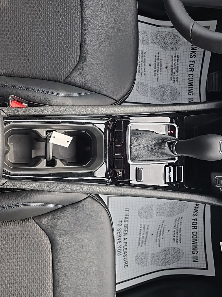 New 2026 Jeep Compass Latitude AWD/4WD image 32