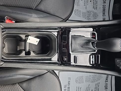 New 2026 Jeep Compass Latitude AWD/4WD image 32