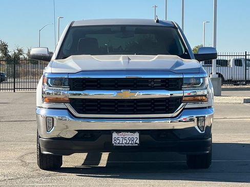 Used 2018 Chevrolet Silverado 1500 LT w/ All Star Edition AWD/4WD image 11