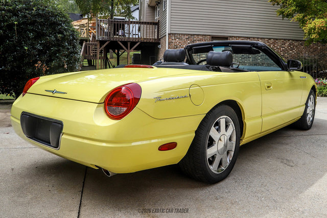 Used 2002 Ford Thunderbird RWD image 7