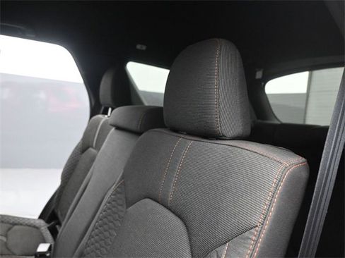 Used 2025 Honda Pilot Sport image 20