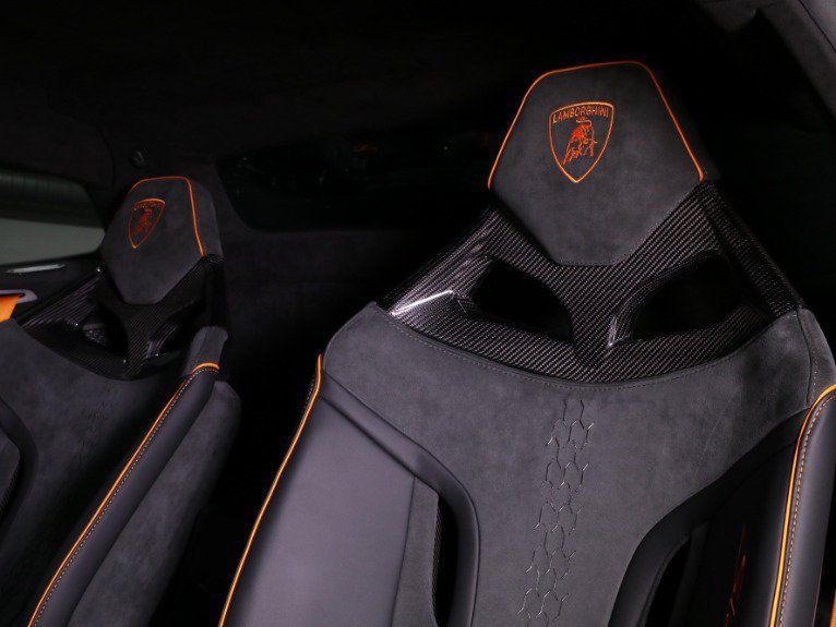 Used 2024 Lamborghini Huracan Sterrato AWD/4WD image 15