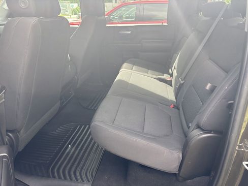 Used 2023 Chevrolet Silverado 2500 Custom w/ Custom Value Package AWD/4WD image 16