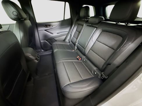 New 2026 Chevrolet Equinox LT w/ Convenience Package II AWD/4WD image 23