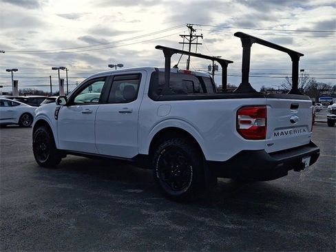 Used 2023 Ford Maverick Lariat w/ Lariat Luxury Package image 4