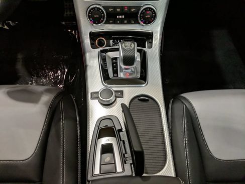 Used 2020 Mercedes-Benz SLC 43 AMG image 14