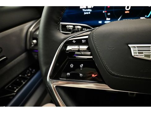 New 2026 Cadillac Vistiq Premium Luxury AWD/4WD image 25