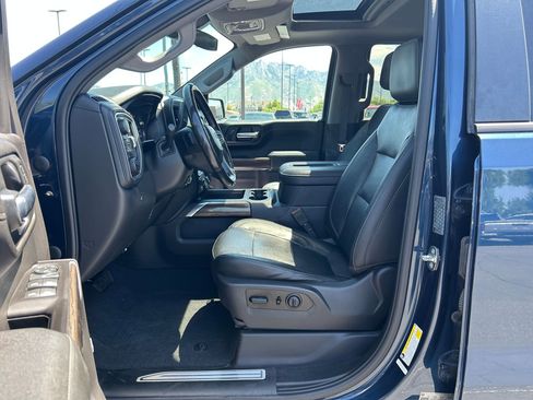 Used 2019 Chevrolet Silverado 1500 LT Trail Boss AWD/4WD image 12