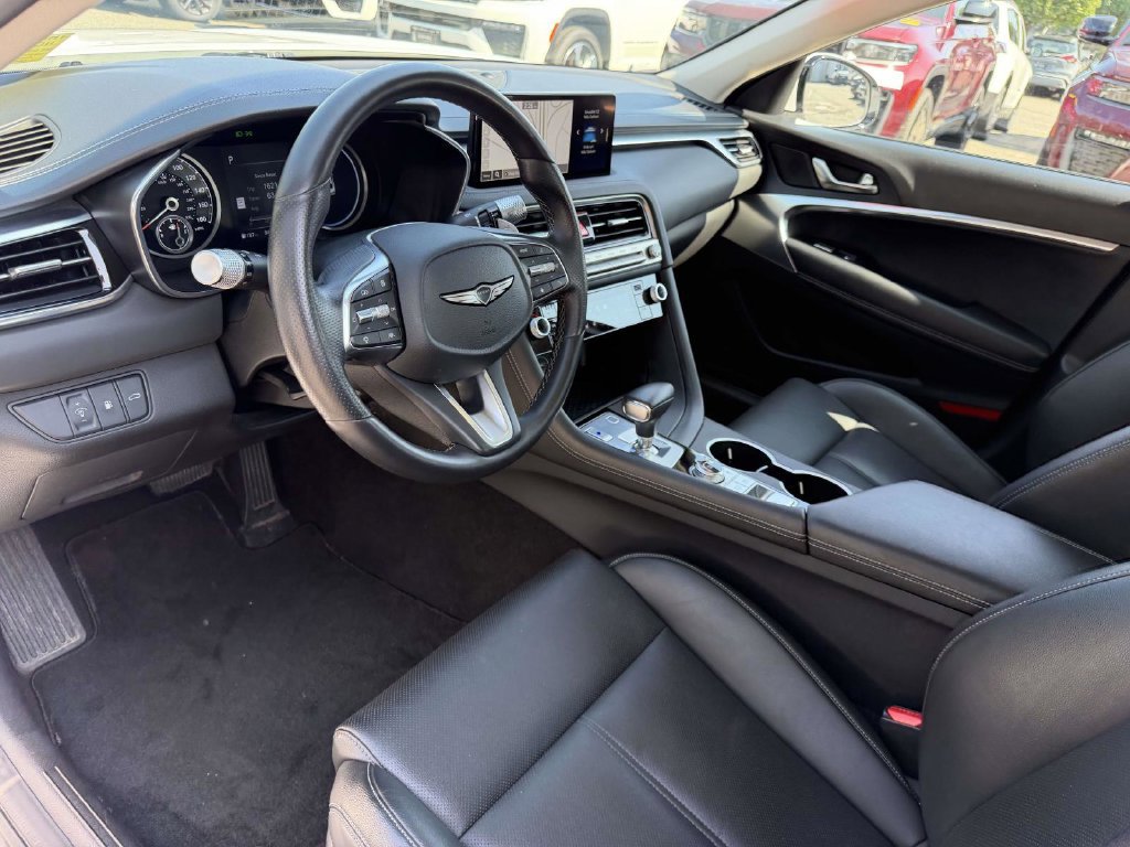 Used 2025 Genesis G70 2.5T AWD/4WD image 14