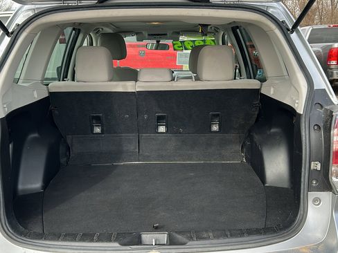 Used 2018 Subaru Forester 2.5i Premium image 23