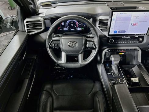 Certified 2023 Toyota Sequoia Platinum AWD/4WD image 19