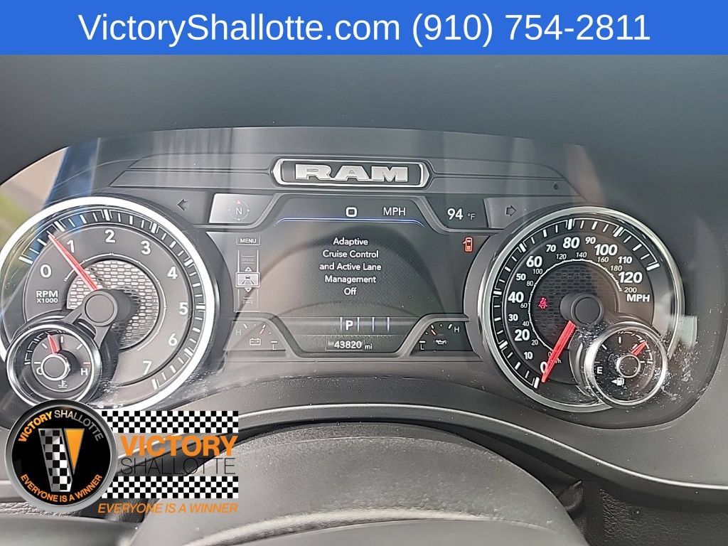 Used 2025 RAM 1500 Big Horn AWD/4WD image 12