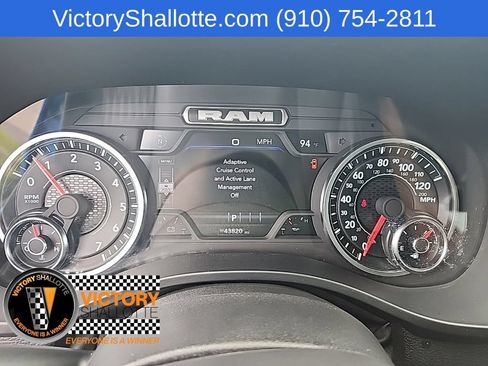 Used 2025 RAM 1500 Big Horn AWD/4WD image 12