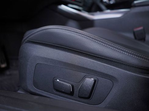 Used 2024 BMW M240i Coupe image 17