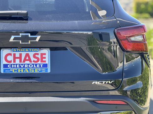 New 2026 Chevrolet Trax ACTIV w/ Driver Confidence Package FWD image 8