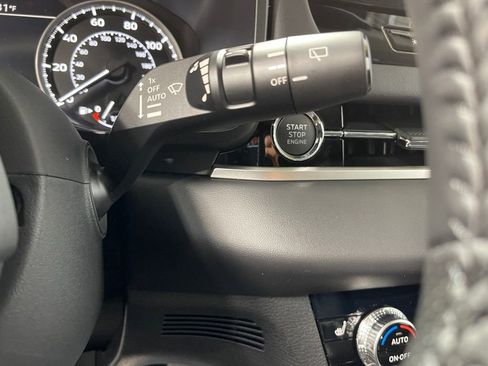 New 2026 Mitsubishi Outlander SE image 15